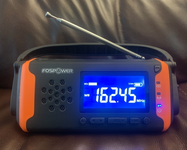 Radio Lampe Rechargeable de Survie  Solaire Dynamo USB – Aventure et  Découvertes®